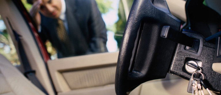 24 hour car locksmith in Orosi